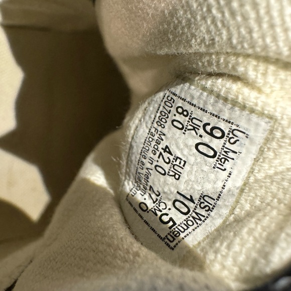 Vans Black & White 3 Strap Velcro Shoes Sze 9M / 10.5W - Picture 10 of 15